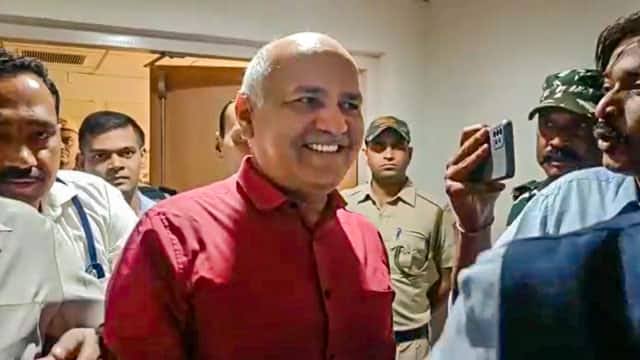  मनीष सिसोदिया की जमानत अर्जी पर 20 अप्रैल को होगी सुनवाई,फिलहाल जेल में हैं बंद