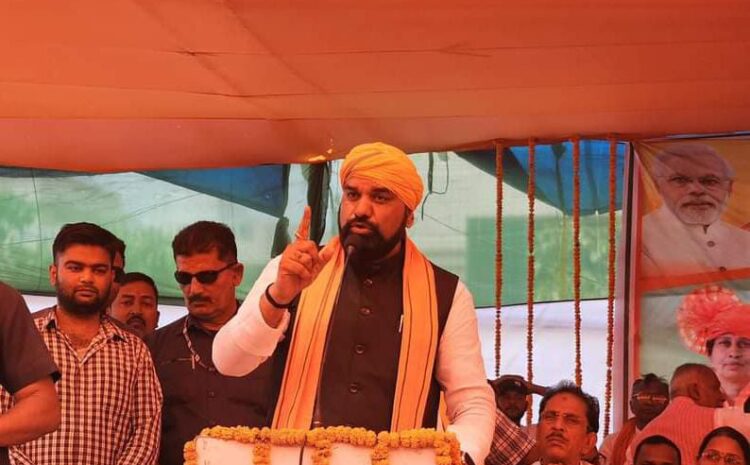 सम्राट ने नौकरी देने का किया बड़ा वादा,2025 में मैं वोट तभी मांगूंगा जब 10 लाख सरकारी नौकरी का वादा पूरा करूंगा..