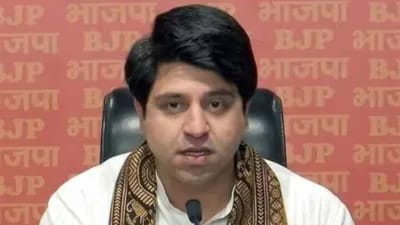 मणिशंकर अय्यर के बयान पर छिड़ी राजनीति,बोली बीजेपी-कांग्रेस का हाथ है पाकिस्तान के साथ