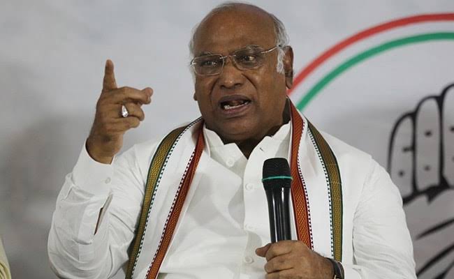 कमाई,पढ़ाई और दवाई का खर्च कांग्रेस की है प्राथमिकता,बोले कांग्रेस अध्यक्ष खरगे