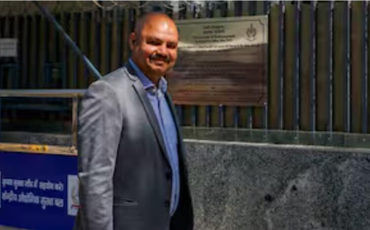 दिल्ली पुलिस ने केजरीवाल के राइट हैंड विभव कुमार को किया गिरफ्तार,स्वाति मालीवाल द्वारा लगाए गए आरोपों पर की जाएगी पूछताछ