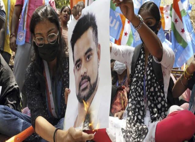  वायरल वीडियो मामले में कर्नाटक सरकार ने उठाई बड़ी मांग,प्रज्वल रेवन्ना का रद्द हो सकता है पासपोर्ट