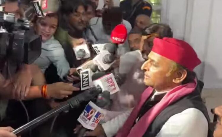 अखिलेश यादव ने दिया बड़ा संकेत,बोले-सरकार बनती भी है और गिरती भी है