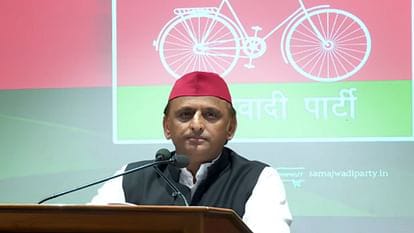 विधानसभा सीट छोड़ेंगे अखिलेश यादव,दिल्ली की करेंगे राजनीति