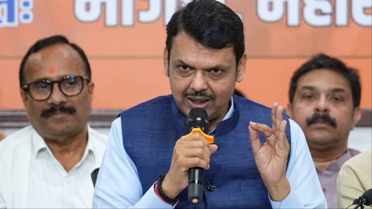 देवेंद्र फडणवीस ने किया बड़ा दावा,कहा-अल्पसंख्यकों के वोट की बदलौत जीती है उद्धव की पार्टी