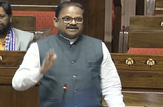 राहुल ने कहा था पैसे मिलेंगे खटाखट,अब जनता पहुंच रही ऑफिस तो भाग रहे सटासट-सटासट