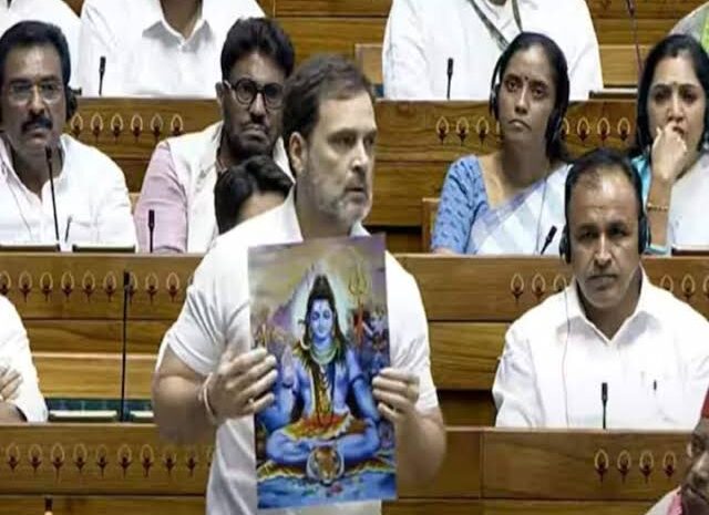 संसद की कार्यवाही से हटाया गया राहुल का बयान,हिंदुओं को लेकर दिया था बड़ा बयान