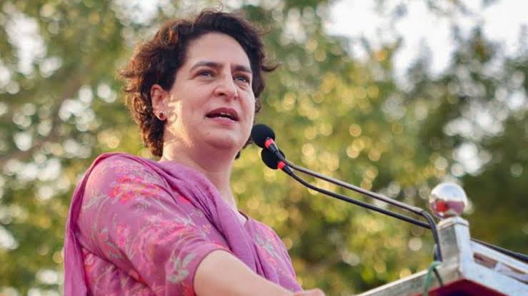 प्रियंका गांधी ने हाथरस मामले पर उठाए सवाल,पूछा-हाथरस की दुखद घटना का जिम्मेदार कौन है?