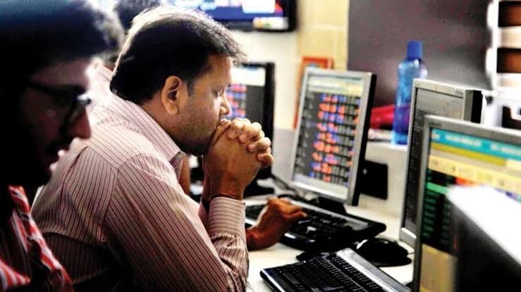 540 अंक लुढ़ककर खुला सेंसेक्स,शेयर बाजार में आज आई बड़ी गिरावट
