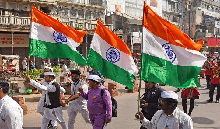 पीएम मोदी ने आज लोगों से की हर घर तिरंगा अभियान में शामिल होने की अपील,बदली अपनी प्रोफाइल फोटो 1 1000367367