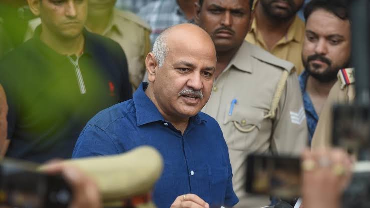 कोर्ट ने जमानत दी है,बरी नहीं हुए हैं वे आज भी गुनहगार हैं,सिसोदिया को जमानत मिलने पर बोली बीजेपी 1 1000367440