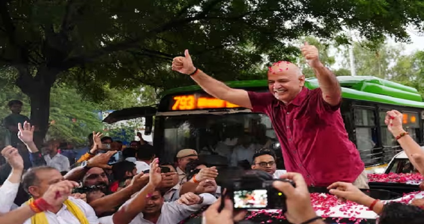 मनीष सिसोदिया को जल्द हीं मिलेगी बड़ी जिम्मेदारी,मंत्रिपरिषद में किया जाएगा शामिल! 1 1000367865