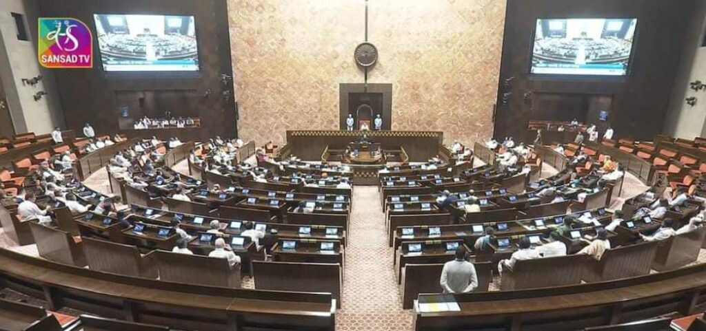 राज्यसभा के सभापति के खिलाफ प्रस्ताव लाने की तैयारी में जुटा विपक्ष,क्या विपक्ष के इस प्रस्ताव से कुर्सी से हट पाएंगे धनखड़? 1 1000368000