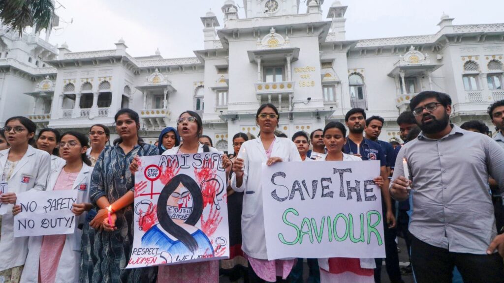 इंडियन मेडिकल एसोसिएशन के अध्यक्ष ने सरकार से की बड़ी मांग,डॉक्टरों की सुरक्षा के लिए बने कानून 1 1000369741 1