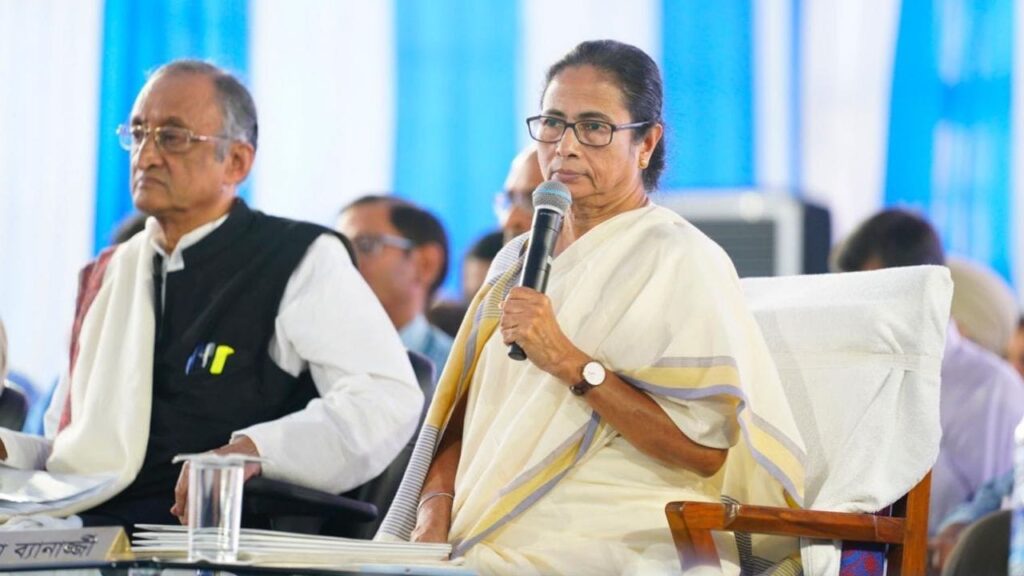 कुर्मी समुदाय के सहारे जंगलमहल की राजनीति को साधना चाहती हैं ममता बनर्जी,जानिए क्या है उनकी पूरी रणनीति? 1 1000370383