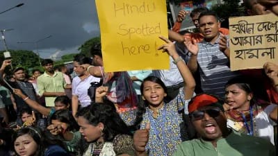 अल्पसंख्यकों को परेशान करने वालों को बख्शा नहीं जाएगा,बांग्लादेश में बदलेंगे हालात,अंतरिम सरकार ने उठाया बड़ा कदम 1 1000372058