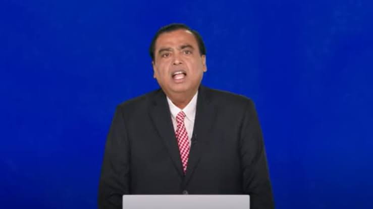 देश के सबसे अमीर शख्स बने गौतम अडानी,मुकेश अंबानी को छोड़ दिया पीछे 1 1000381551