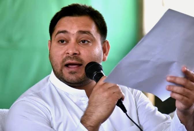 बिहार में बढ़ती घटनाओं को लेकर तेजस्वी यादव ने नीतीश कुमार पर बोला हमला,मदमस्त हो चुकी है..
