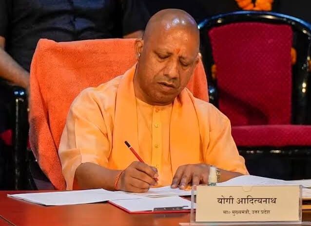 69000 शिक्षक भर्ती मामले में योगी सरकार आज लेगी बड़ी निर्णय,बुलाई बड़ी बैठक