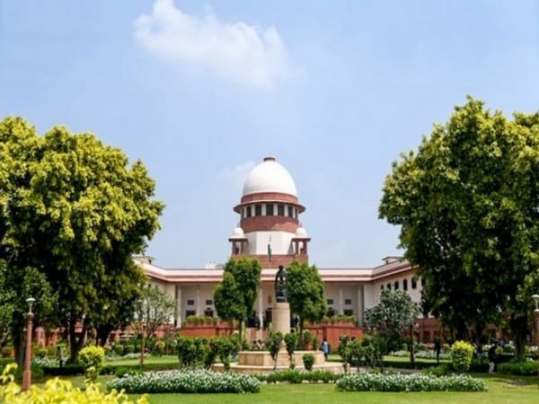 सुप्रीम कोर्ट ने डॉक्टरों से काम पर लौटने को कहा,डॉक्टरों का आज भी जारी है विरोध-प्रदर्शन