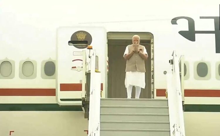  पोलैंड और यूक्रेन की यात्रा पूरी कर वापस नई दिल्ली लौटे पीएम मोदी,कहा-यूक्रेन की मेरी यात्रा ऐतिहासिक रही..