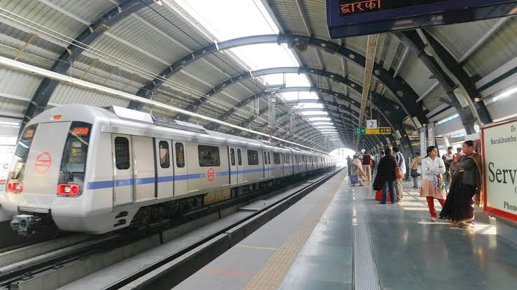 दिल्ली मेट्रो में नौकरी करने का इंतजार हुआ खत्म,इन पदों पर हो रही है सीधी भर्ती