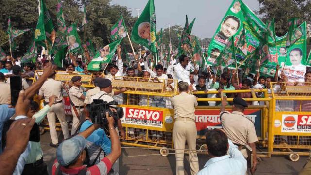  आज दोपहर में राजभवन मार्च निकालेगी आरजेडी,नीतीश सरकार की खोलेगी पोल