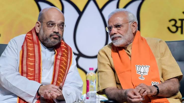  जम्मू-कश्मीर में बड़ा दांव खेलने के फिराक में जुटी बीजेपी,इन सीटों पर कांटों की होने वाली है टक्कर