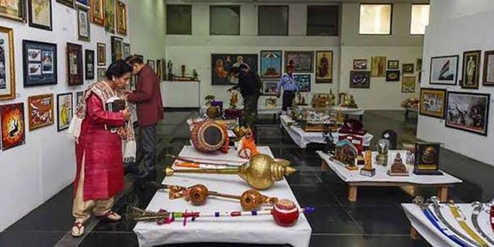  600 से ज्यादा पीएम को मिली हुई गिफ्टों का आज से होगी नीलामी,लाखों में लगेगी कीमत!