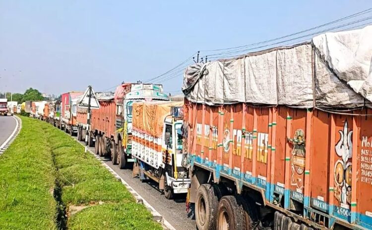  खोला गया झारखंड-बंगाल बॉर्डर,24 घंटे के बाद फिर से शुरू हुई आवाजाही