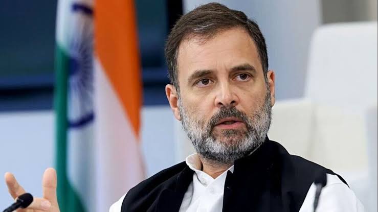 राहुल गांधी पर जमकर बरसे गिरिराज सिंह,बोले-वो तो दिमागी तौर पर दिवालियापन हो चुके हैं.. 1 1000401926