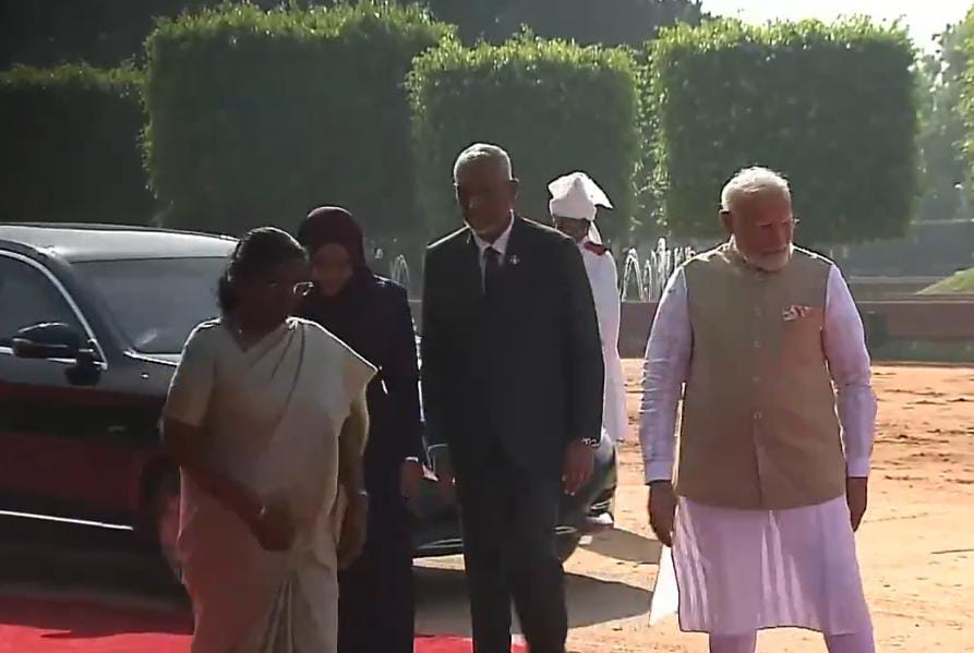 भारत यात्रा पर आए मालदीव के राष्ट्रपति मुइज्जू ने दिया बड़ा बयान-मेरा देश कभी भी ऐसा कुछ नहीं करेगा जिससे भारत की सुरक्षा कमजोर हो.. 1 1000405119