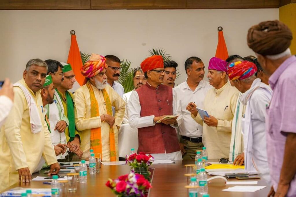 किसानों की फसल बीमा के लिए शिवराज सिंह चौहान ने कह दी बड़ी बात,खुश हो जाएंगे सभी किसान! 1 1000405552
