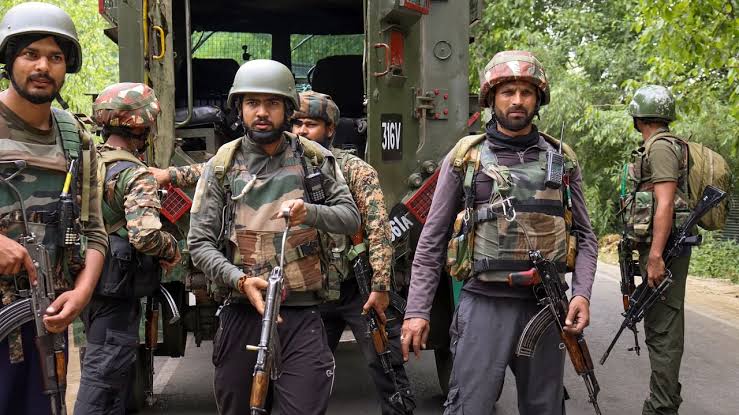  बिहारी मजदूरों के साथ जम्मू-कश्मीर में ये क्या हो गया?अमित शाह ने जताया दुख