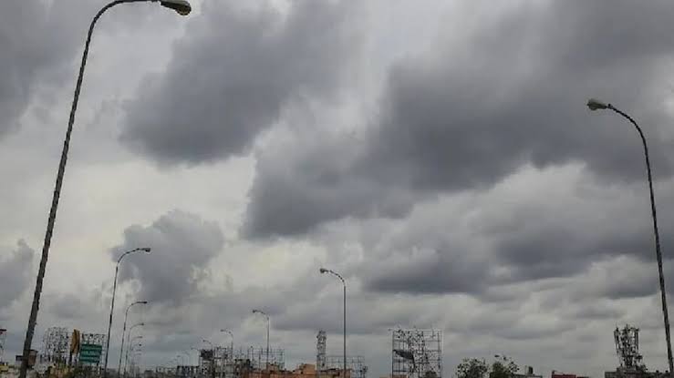  ओडिशा और पश्चिम बंगाल से टकराएगा समुद्री तूफान,बिहार में दिखेगा असर