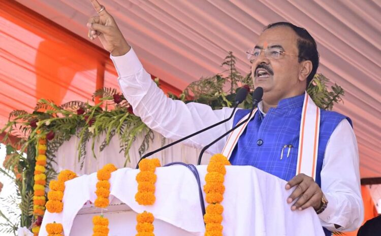  मुलायम सिंह के दामाद को बीजेपी ने दिया टिकट,सपा परिवार की सीट पर बीजेपी करेगी सेंधमारी!