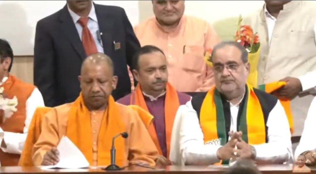 डिप्टी सीएम केशव मौर्य ने सीएम योगी की जमकर की तारीफ,सपा पर साधा निशाना 1 1000430885 1