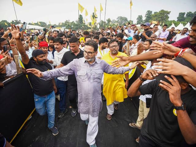 अब प्रशांत किशोर का क्या होगा?उपचुनाव में मिली करारी हार के बाद अपनाएंगे नई रणनीति! 1 1000431636