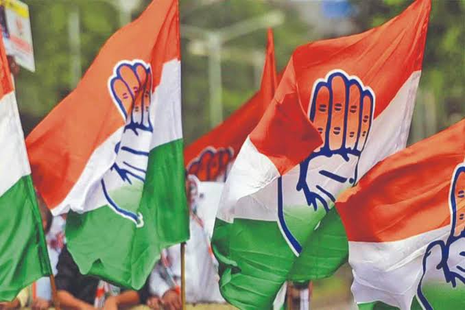 भारत निर्वाचन आयोग ने EVM को लेकर कांग्रेस के द्वारा लगाए गए आरोप को किया खारिज 1 1000434378