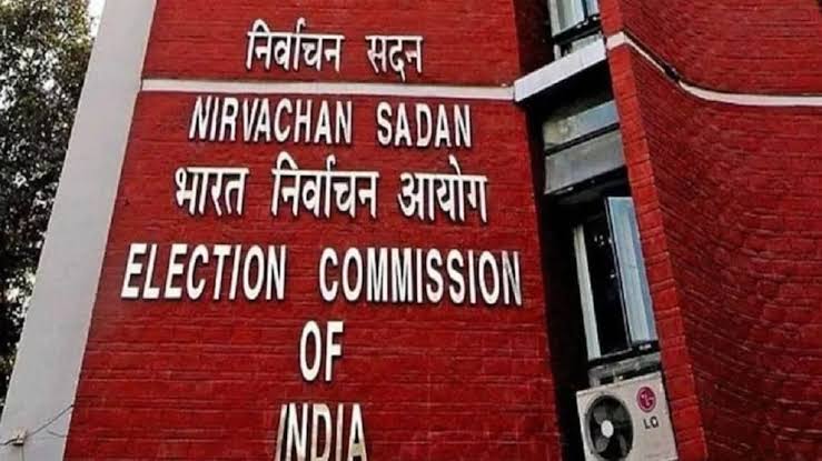  चुनाव आयोग के जवाब पर कांग्रेस ने कसा तंज,बोले जयराम रमेश-खुद को क्लीन चिट दे दी