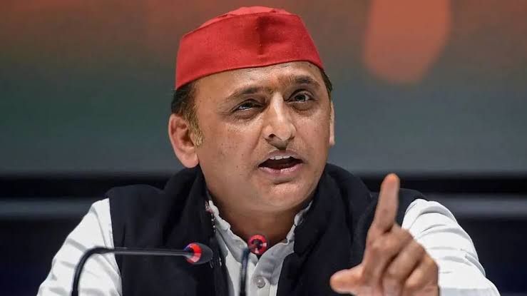  डराकर एक करने की कोशिश में जुटे हैं वो लोग,भयभीत ही भय बेचता है-बोले अखिलेश यादव