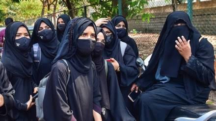  दारुल उलूम देवबंद में अब जा सकेंगी महिलाएं,लगाए गए प्रतिबंध को लिया गया वापस
