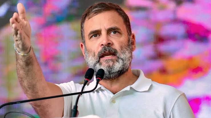  अडानी को सेफ करने में लगे हुए हैं मोदी जी,रेलवे कर्मचारी मामले पर बोले राहुल गांधी