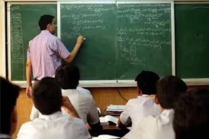  शिक्षकों के ट्रांसफर-पोस्टिंग पॉलिसी में जल्द होने जा रहा है बदलाव,शिक्षा मंत्री ने दी जानकारी