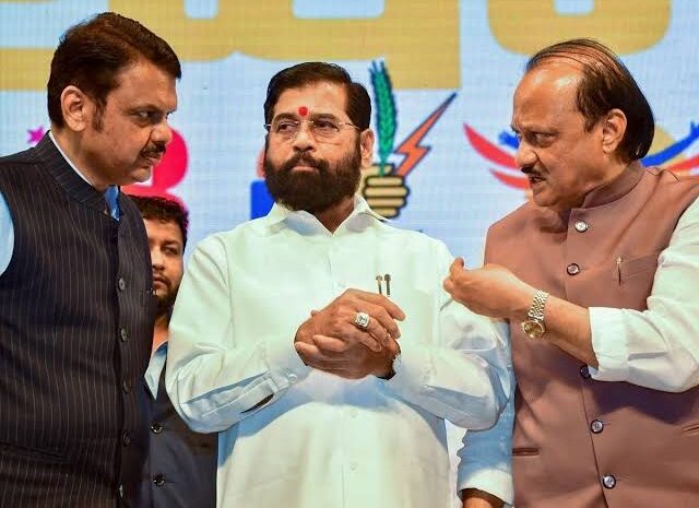  महाराष्ट्र के अगले सीएम के नाम पर आज लिया जाएगा फैसला!सभी नवनिर्वाचित विधायकों को बुलाया गया मुंबई