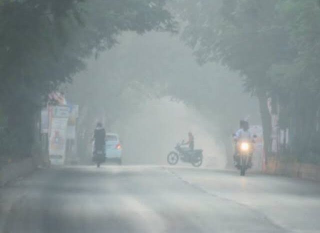  बिहार में पछुआ हवा ने बढ़ाई ठंड,कोहरे से बचने के लिए सुबह में न चलाएं गाड़ी