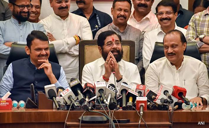  केंद्रीय मंत्री बनाए जा सकते हैं एकनाथ शिंदे!सीएम पद का छोड़ना होगा मोह