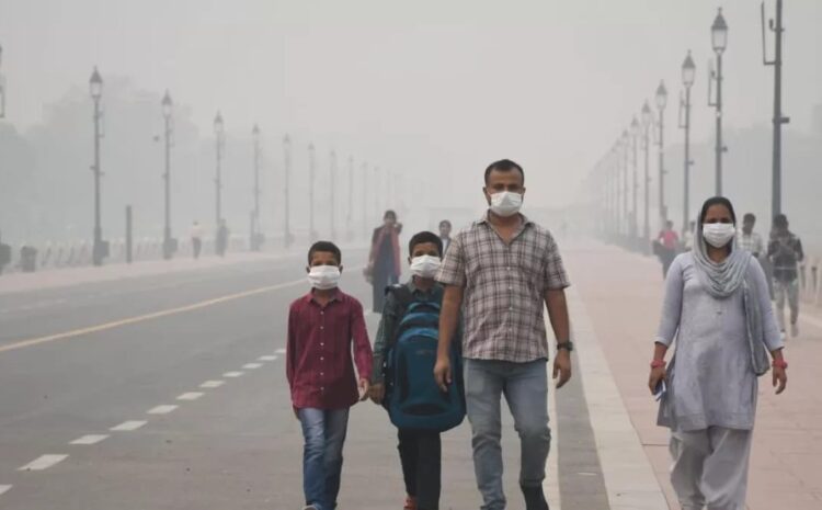  प्रदूषण से जंग लड़ने में हार गई सरकार!दिल्ली में लोगों का सांस लेना हुआ दुश्वार