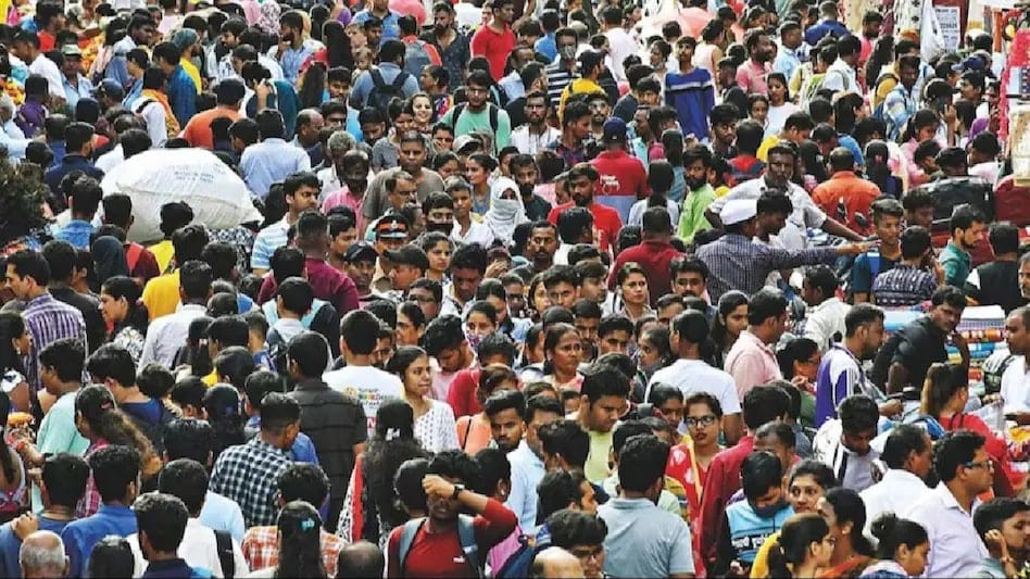 मोहन भागवत ने जनसंख्या वृद्धि पर दिया बड़ा बयान,कहा-कम से कम 3 बच्चे होने चाहिए.. 1 1000434968