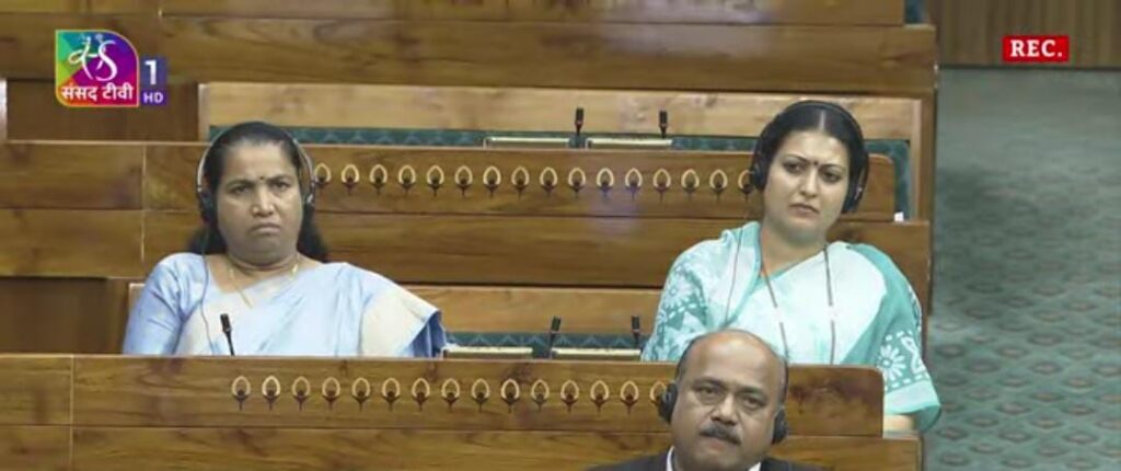 ओम बिरला ने आज सत्ता पक्ष और विपक्ष दोनों को जमकर लगाई फटकार,संसद की गरिमा बनाए रखें नहीं तो करेंगे कारवाई! 1 1000439514